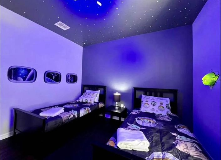 Image No.9-4 Bed Townhouse for sale