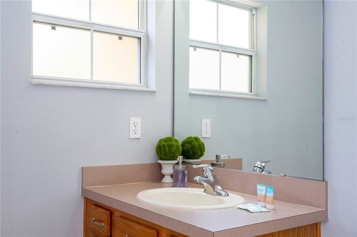 Image No.37-3 Bed Townhouse for sale