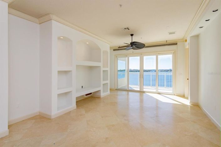 Image No.13-3 Bed Property for sale