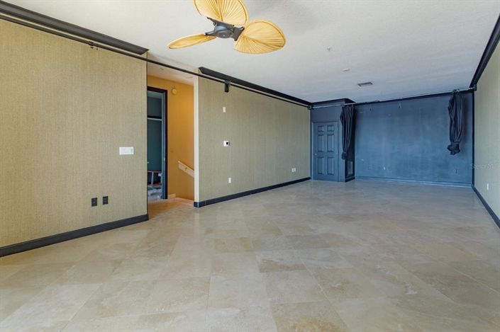 Image No.27-3 Bed Property for sale