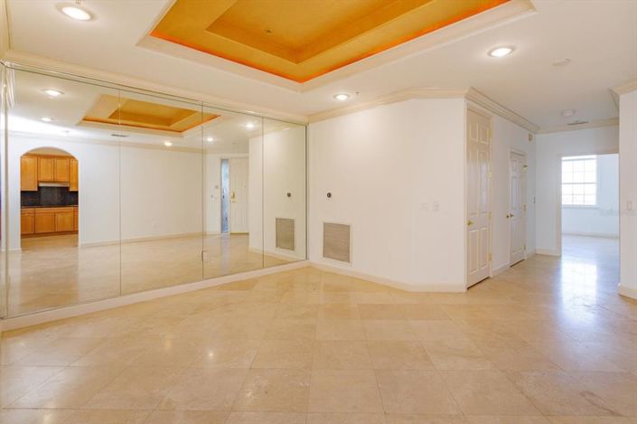 Image No.5-3 Bed Property for sale