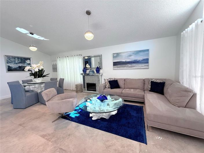 Image No.9-Propriété de 4 chambres à vendre à Kissimmee