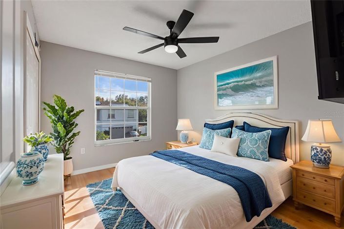 Image No.28-5 Bed Property for sale