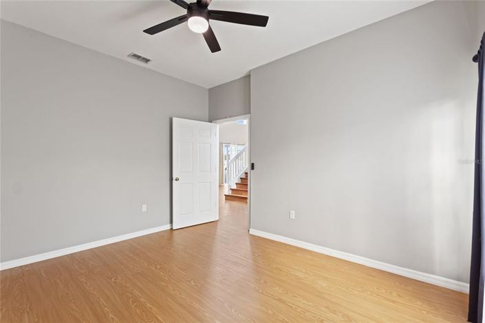 Image No.37-5 Bed Property for sale