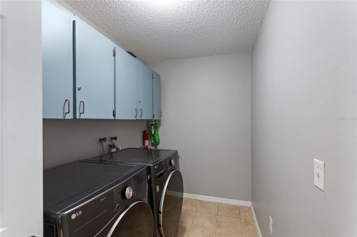 Image No.43-5 Bed Property for sale