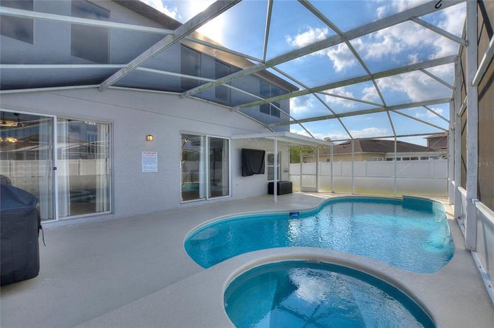 Image No.47-5 Bed Property for sale