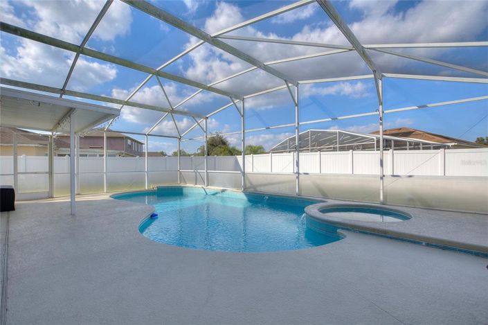 Image No.48-5 Bed Property for sale