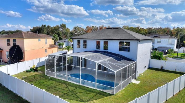 Image No.51-5 Bed Property for sale