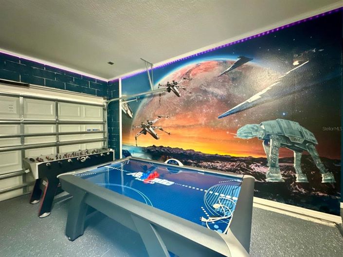 Image No.17-14 Bed Property for sale