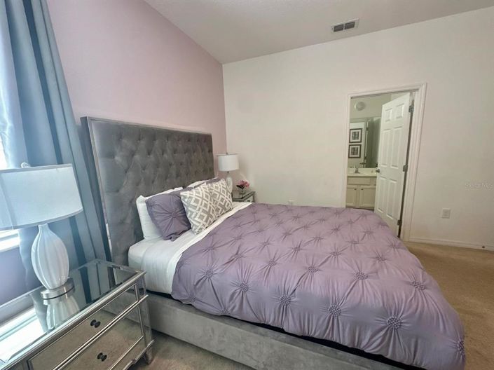 Image No.45-14 Bed Property for sale