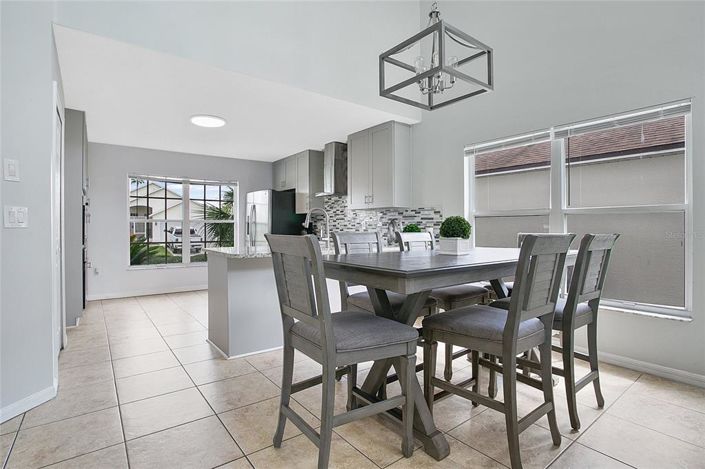 Image No.11-4 Bed Property for sale