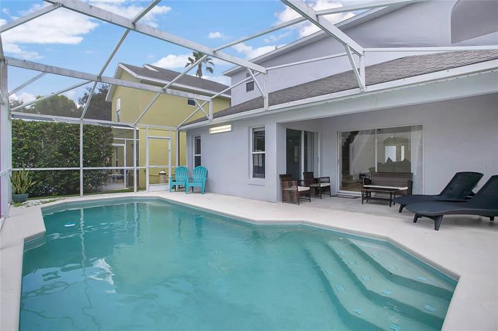 Image No.30-4 Bed Property for sale