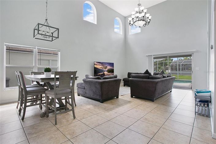 Image No.9-4 Bed Property for sale