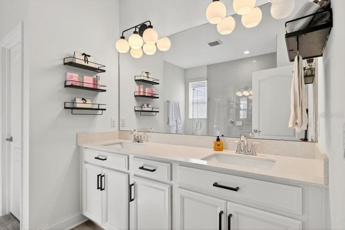 Image No.33-Propriété de 3 chambres à vendre à Oakland