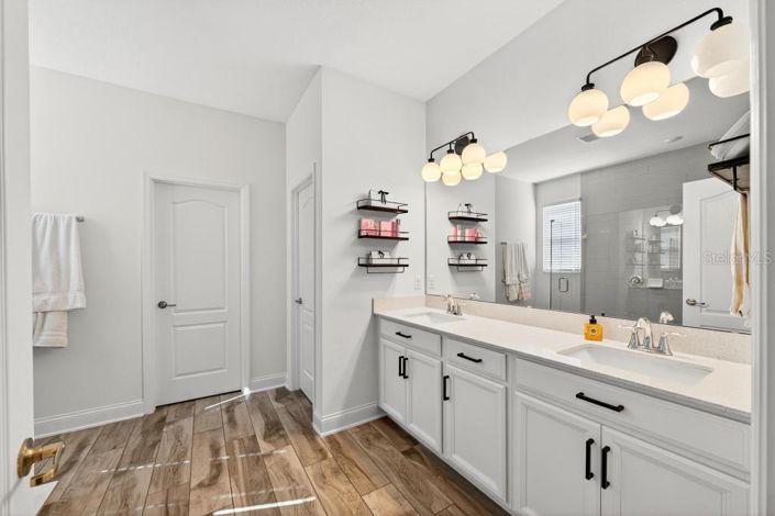 Image No.34-Propriété de 3 chambres à vendre à Oakland