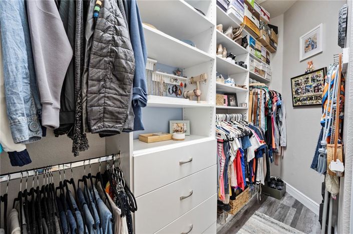 Image No.22-4 Bed Property for sale