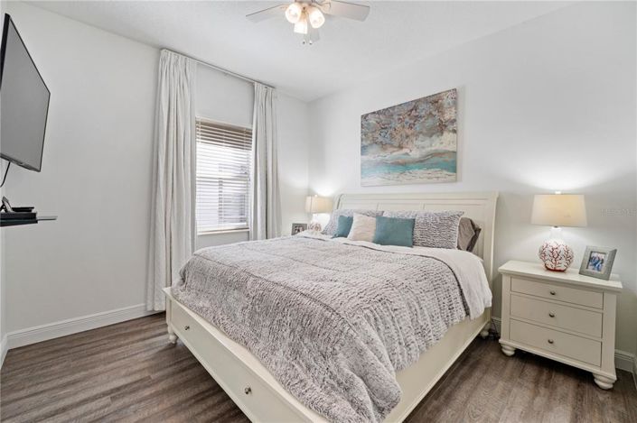 Image No.30-4 Bed Property for sale