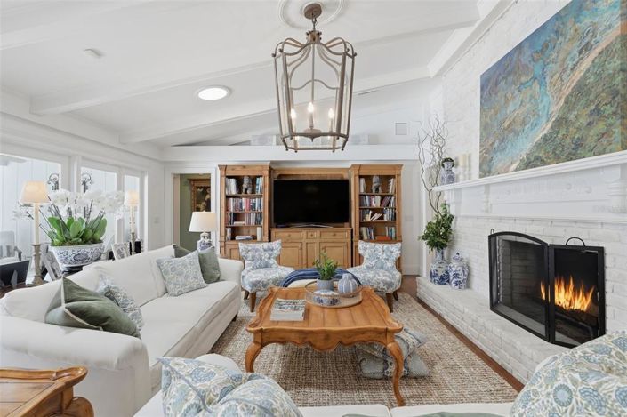 Image No.16-3 Bed Property for sale