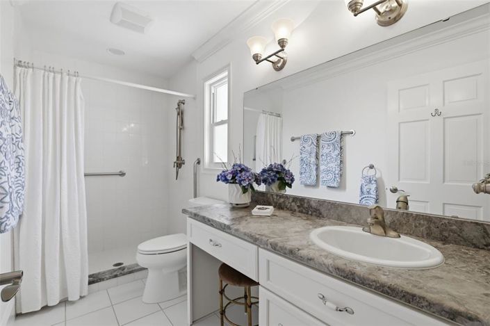 Image No.37-3 Bed Property for sale