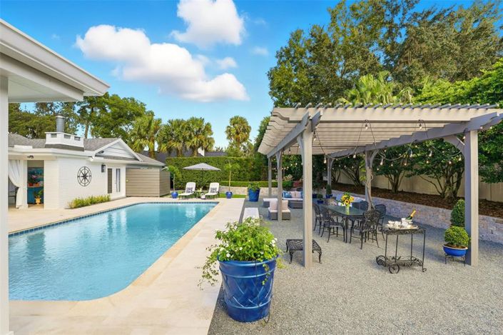 Image No.53-3 Bed Property for sale