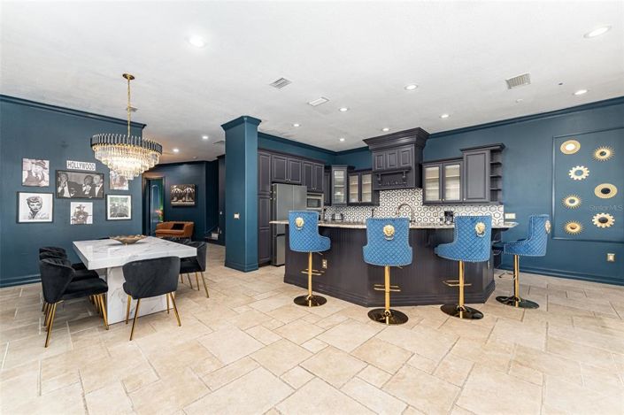 Image No.45-5 Bed Property for sale