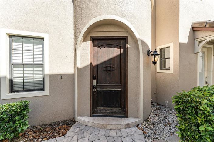 Image No.5-5 Bed Property for sale