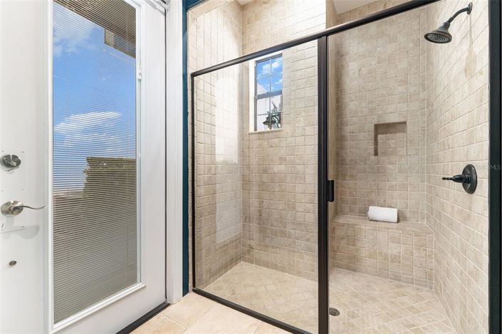 Image No.52-5 Bed Property for sale