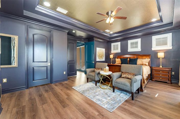 Image No.59-5 Bed Property for sale