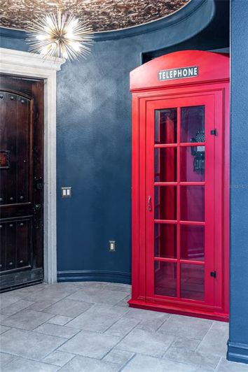 Image No.7-5 Bed Property for sale