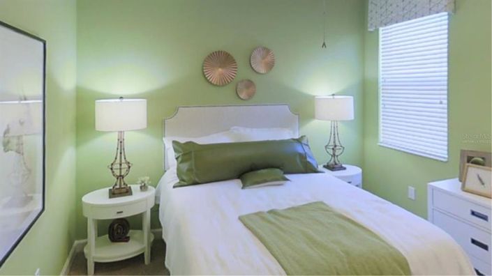 Image No.12-4 Bed Property for sale