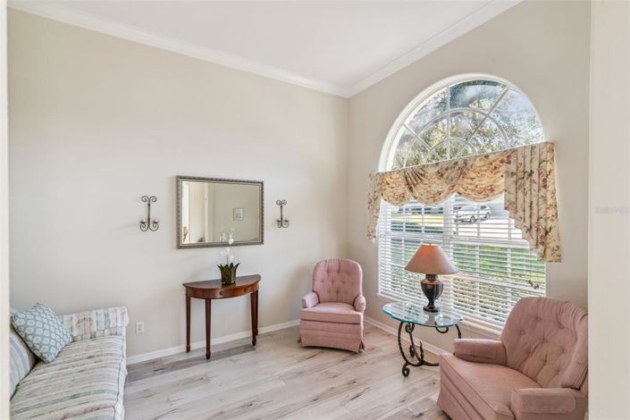 Image No.16-4 Bed Property for sale