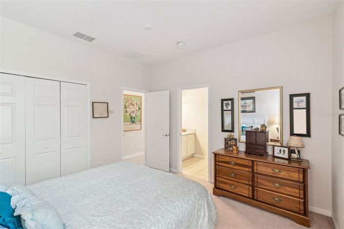 Image No.27-4 Bed Property for sale