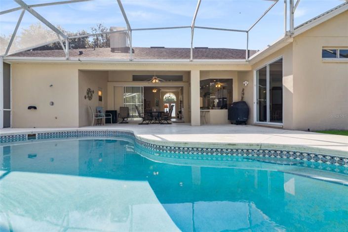 Image No.5-4 Bed Property for sale