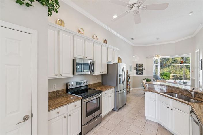 Image No.9-4 Bed Property for sale