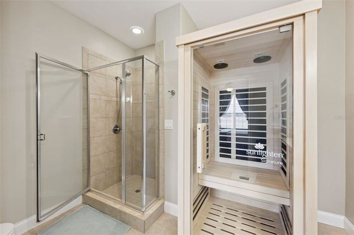 Image No.13-4 Bed Townhouse for sale