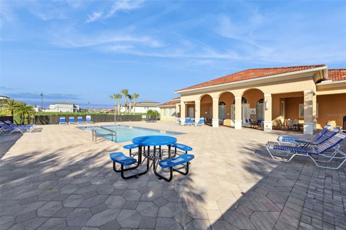 Image No.30-4 Bed Townhouse for sale