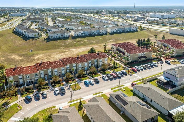 Image No.37-4 Bed Townhouse for sale