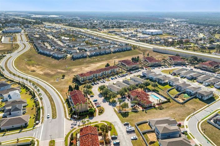 Image No.40-4 Bed Townhouse for sale