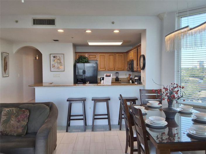 Image No.11-2 Bed Property for sale