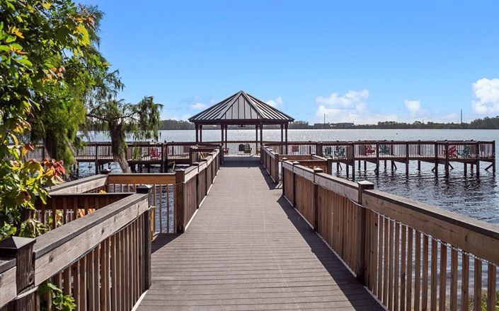 Image No.14-2 Bed Property for sale