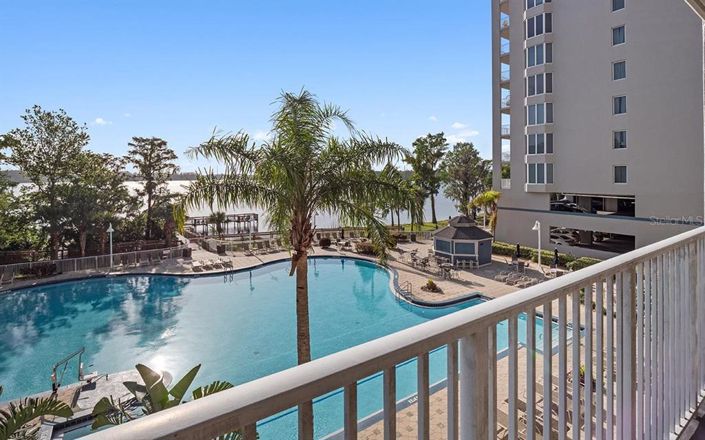 Image No.25-2 Bed Property for sale