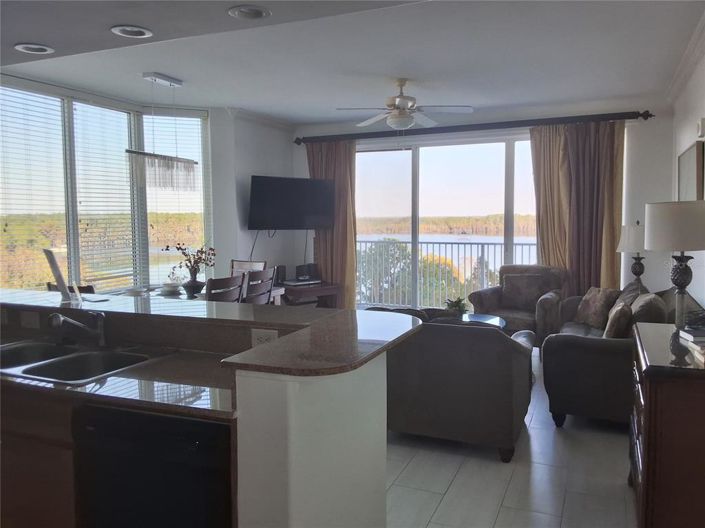 Image No.9-2 Bed Property for sale