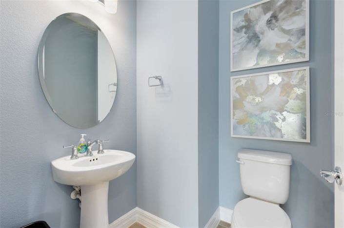 Image No.20-5 Bed Property for sale