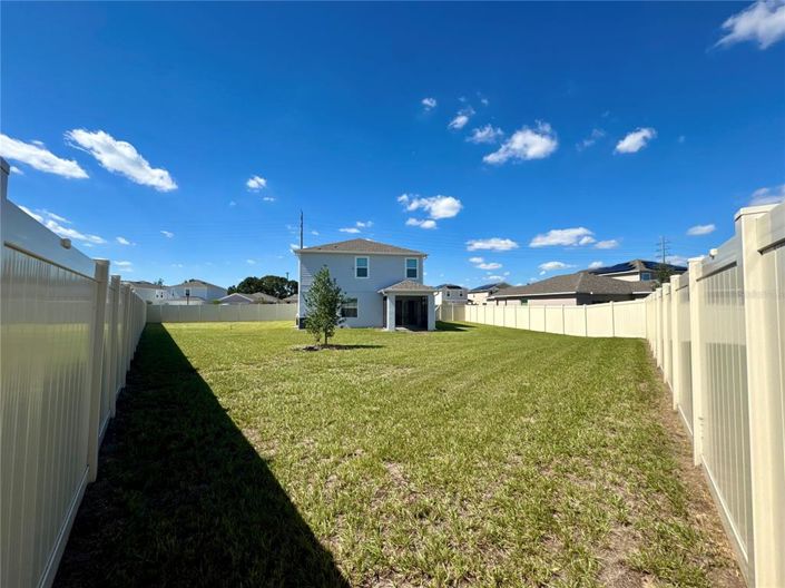 Image No.26-4 Bed Property for sale