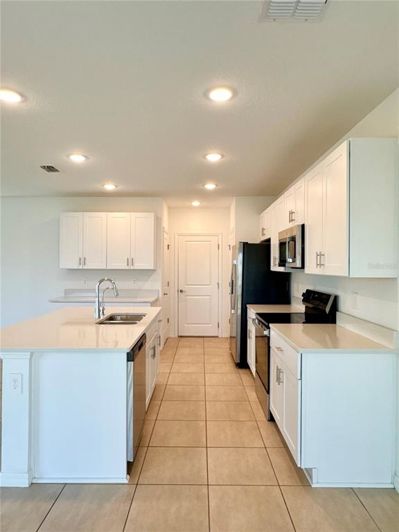 Image No.8-4 Bed Property for sale