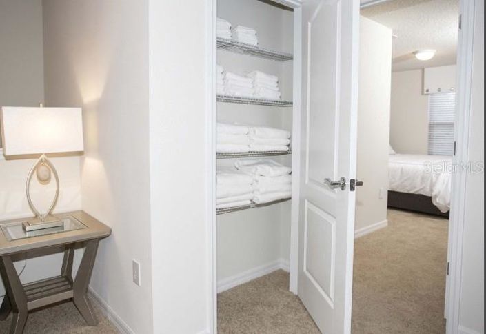 Image No.19-5 Bed Townhouse for sale