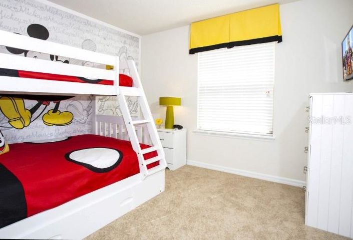 Image No.24-5 Bed Townhouse for sale