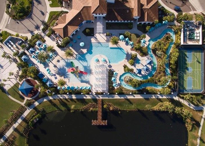 Image No.28-5 Bed Townhouse for sale