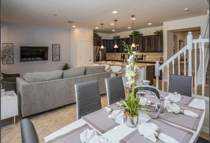 Image No.7-5 Bed Townhouse for sale