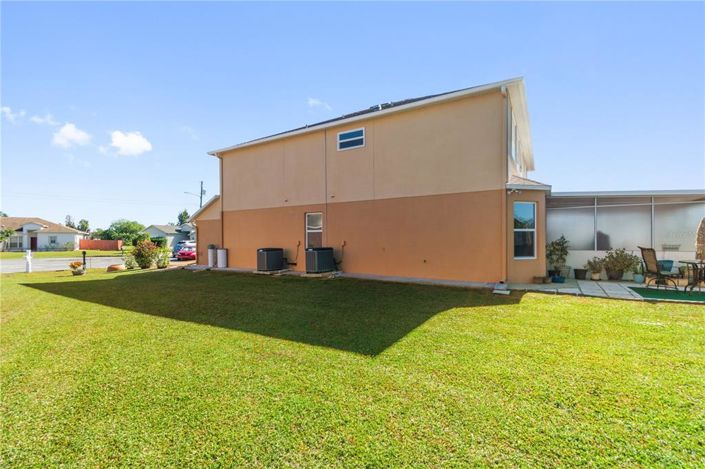 Image No.10-5 Bed Property for sale